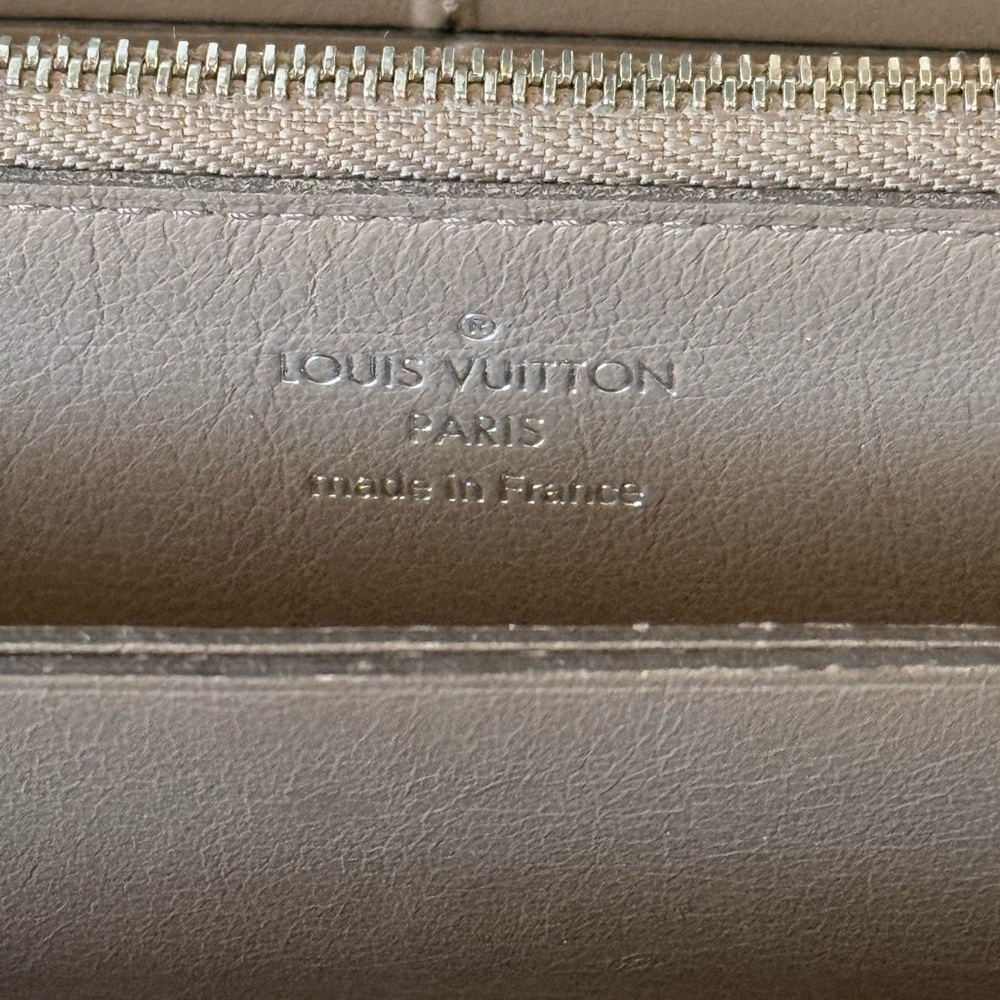 LOUIS VUITTON Portefeuille zipper Long Wallet - Picture 12 of 16